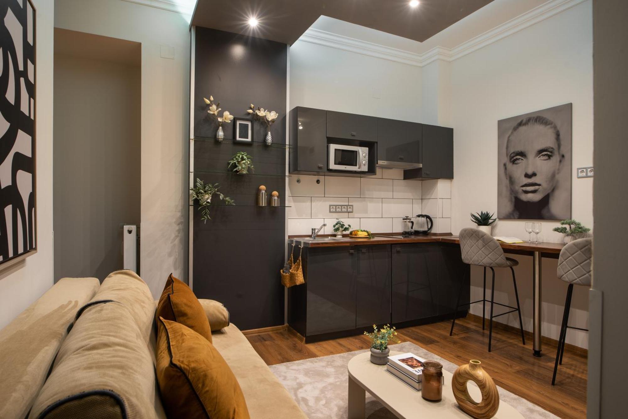 Chic Central 1Br Retreat Near New York Cafe With View Budapest Exterior photo